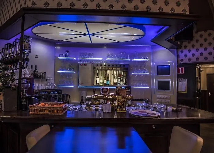 Отель Limburgia 3*